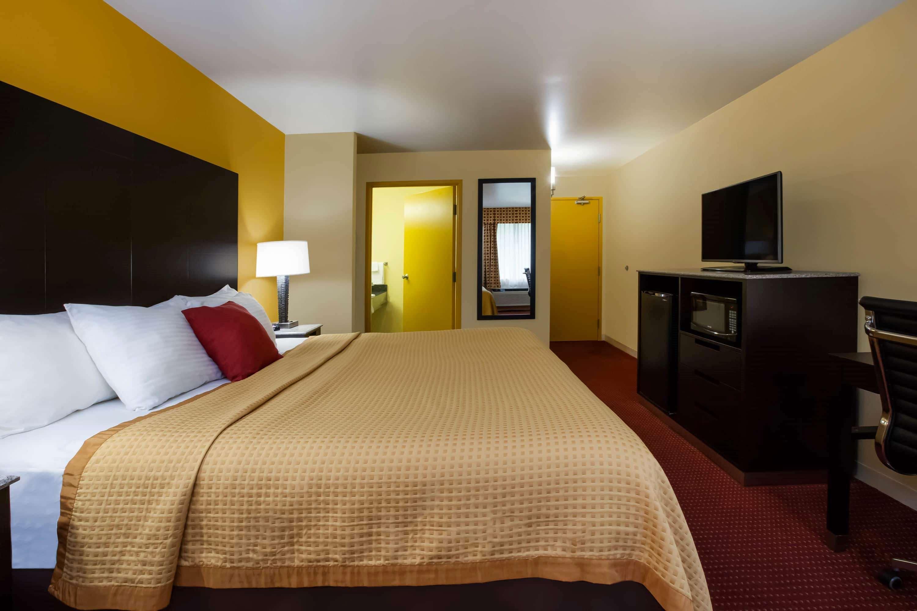 Days By Wyndham Hotel